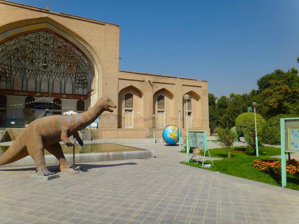 natural history museum of isfahan