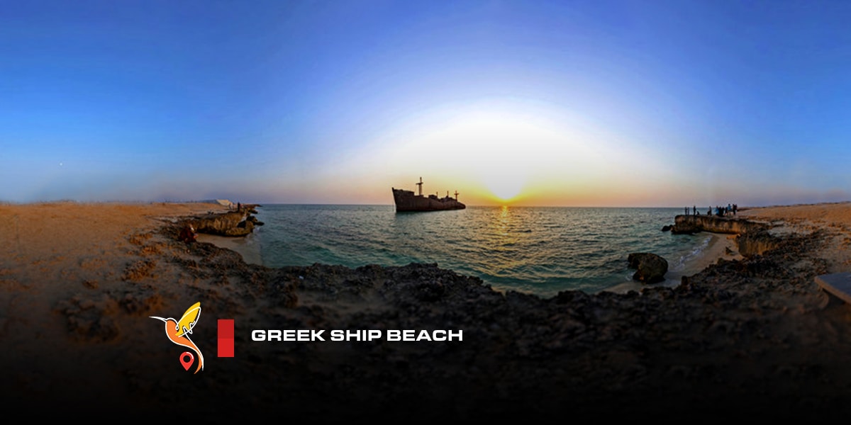 Greek-Ship-beach-min